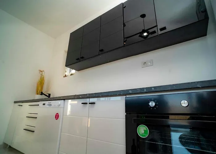 Mountain Villa, Pool, Nature 